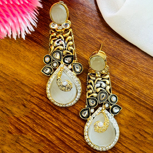 White Monalisa Stone Earrings