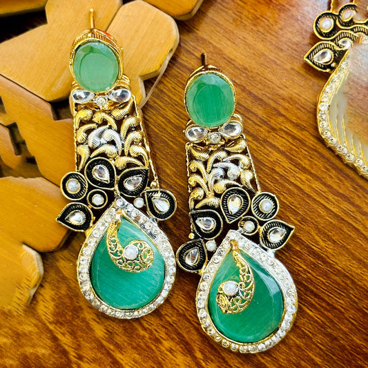 Sea Green Monalisa Stone Earrings