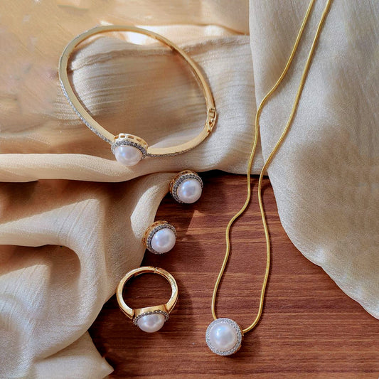 Golden Pearl Necklace Set With Bracelet