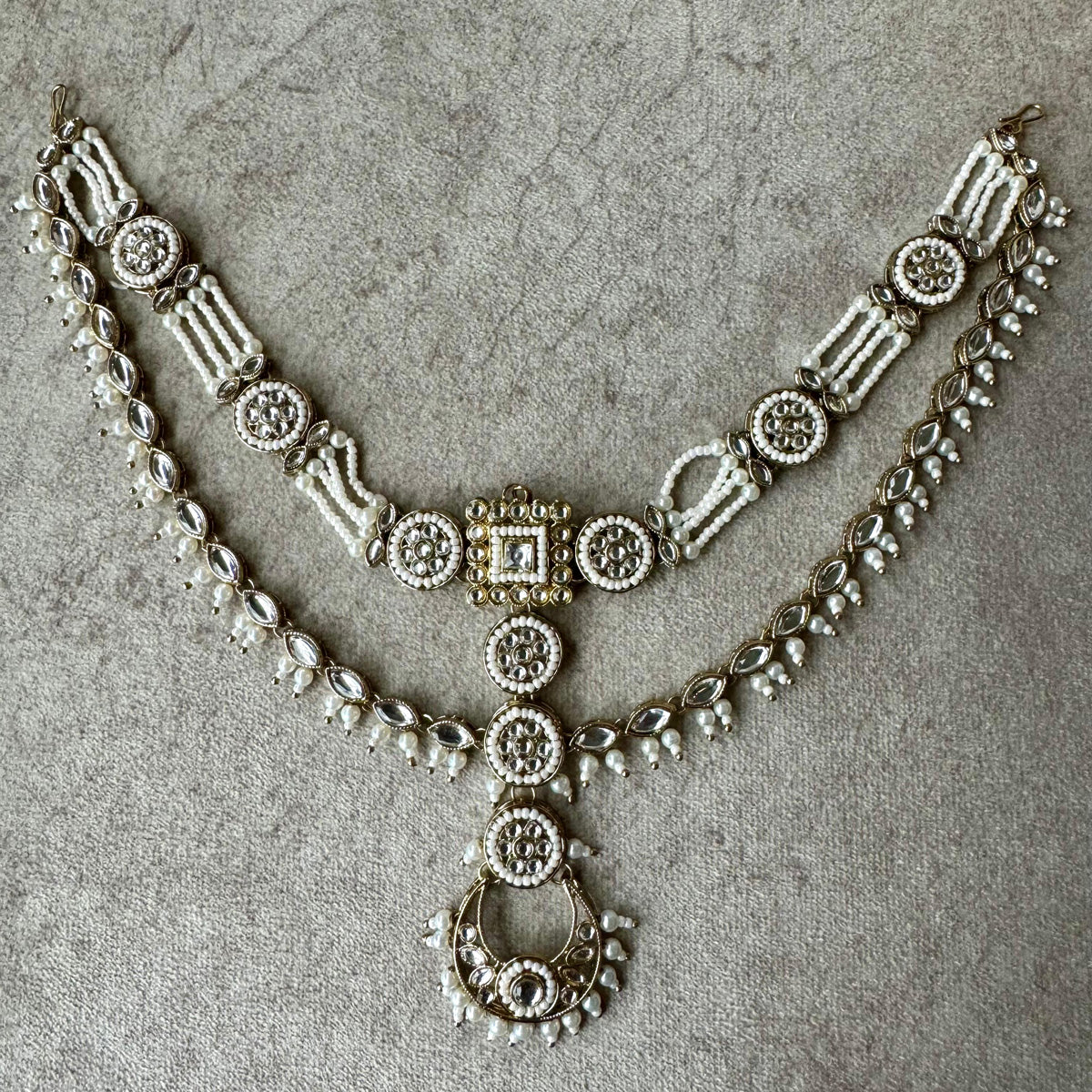 Premium Kundan Mathapati