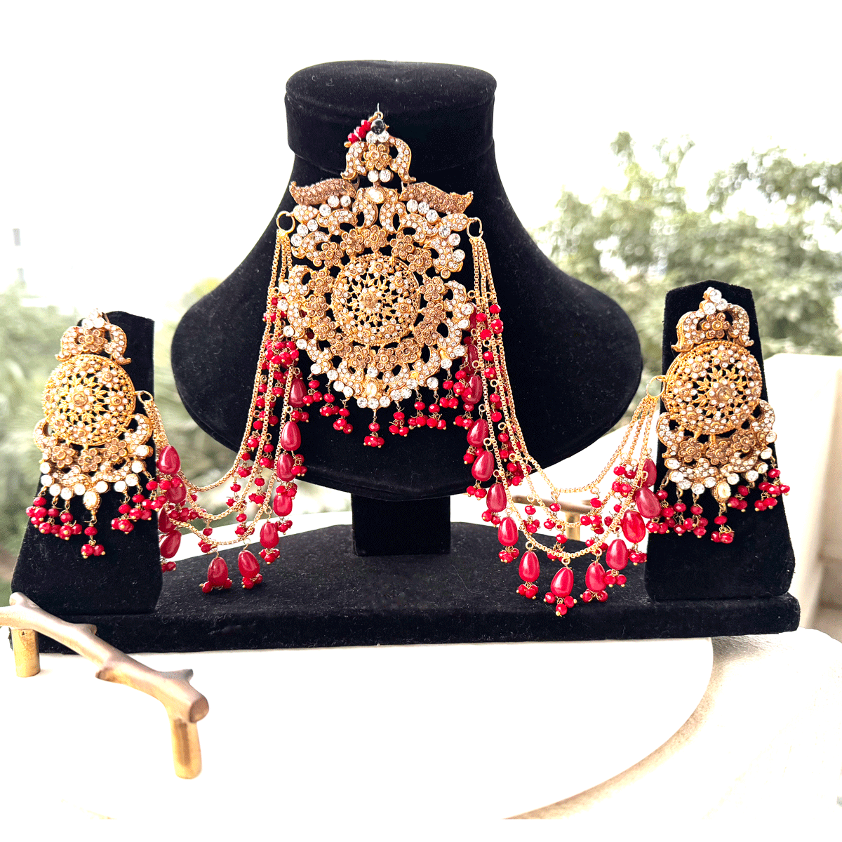 Earrings With Saharay And Joora Pins