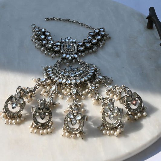 Party Wear Elegant Kundan Panja  Rings