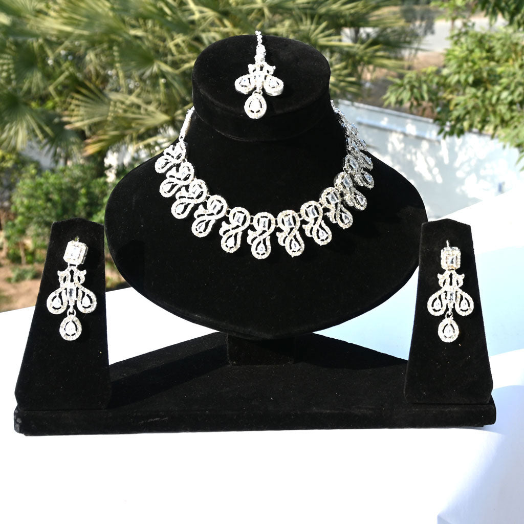 Royal Zircon Party Wear Necklaces