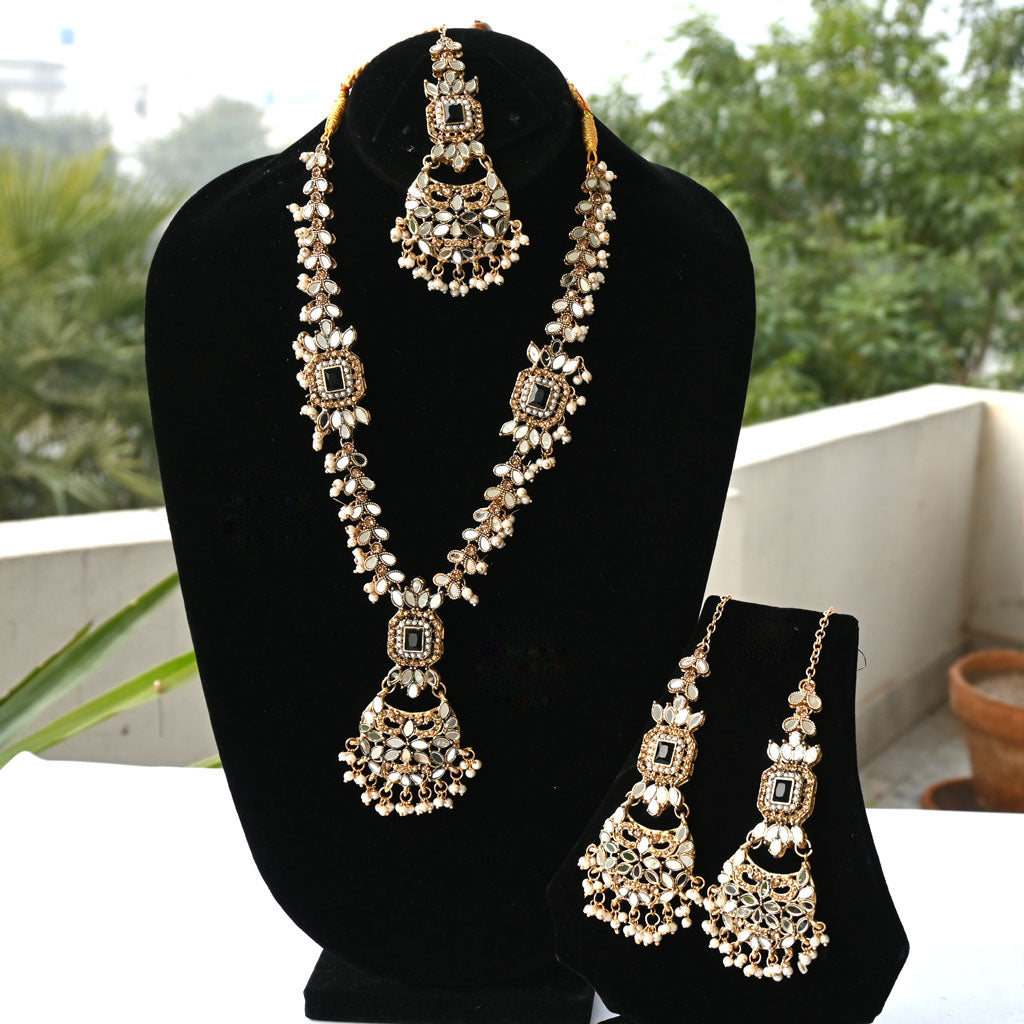 Elegant Kundan Party Wear Necklaces