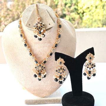 Royal Ethnic Party Wear Mala Set