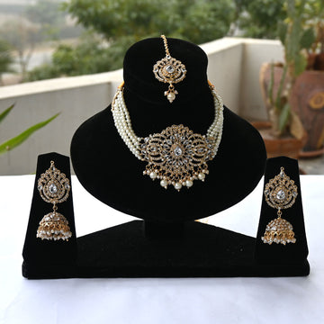 Stunning Pearls Indian Choker Necklaces