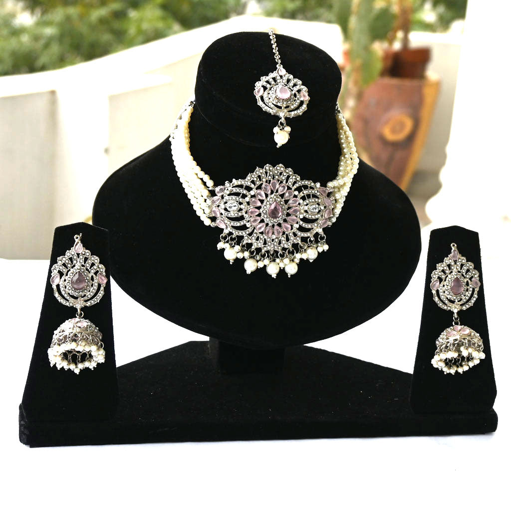 Stunning Pearls Indian Choker Necklaces