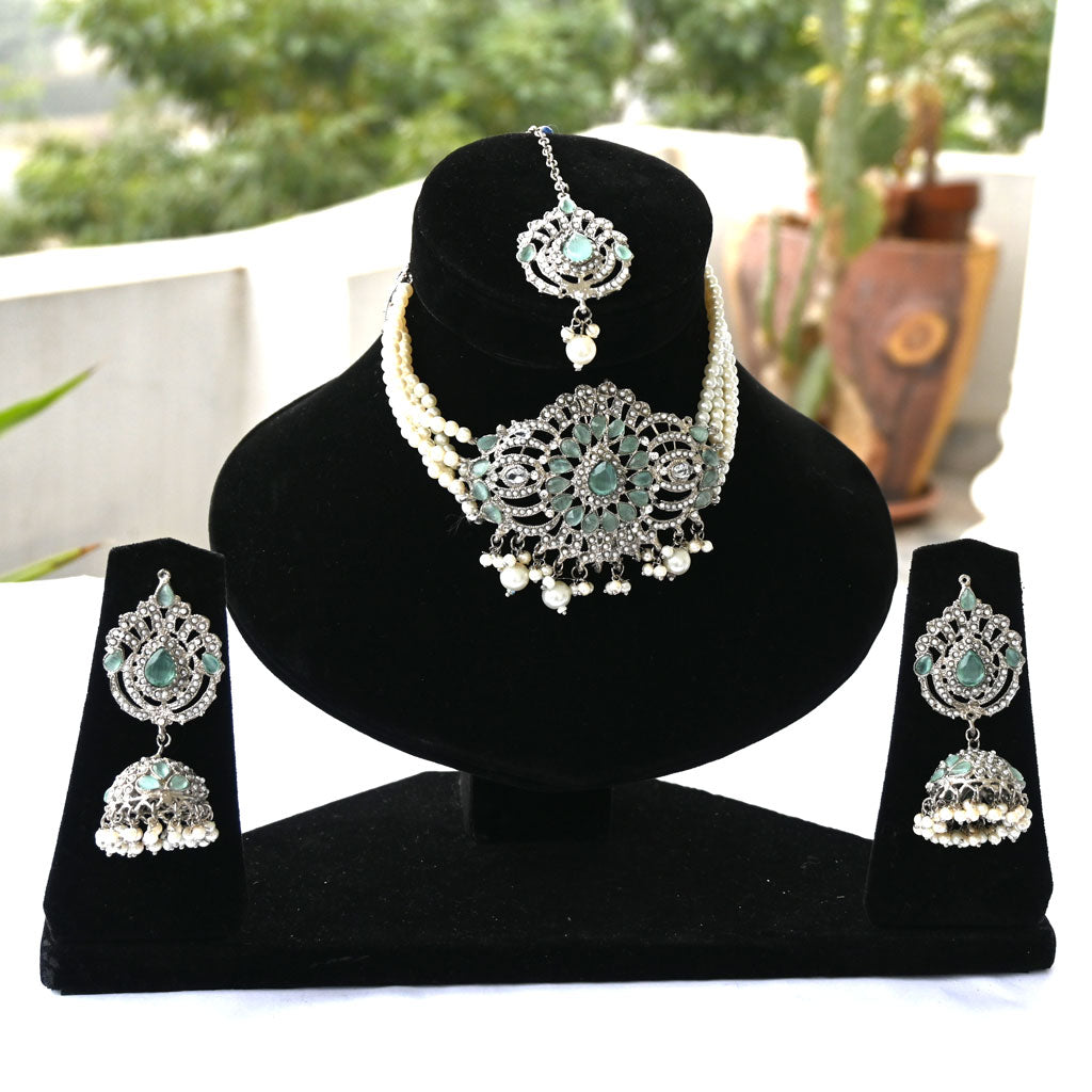 Stunning Pearls Indian Choker Necklaces