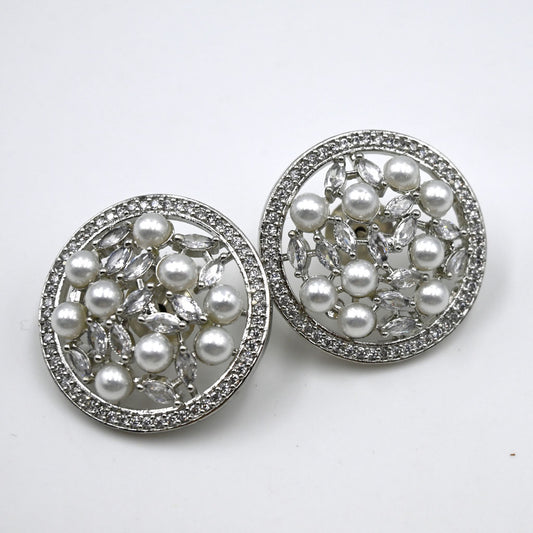 Decorative Sparkle Pearls Earrings