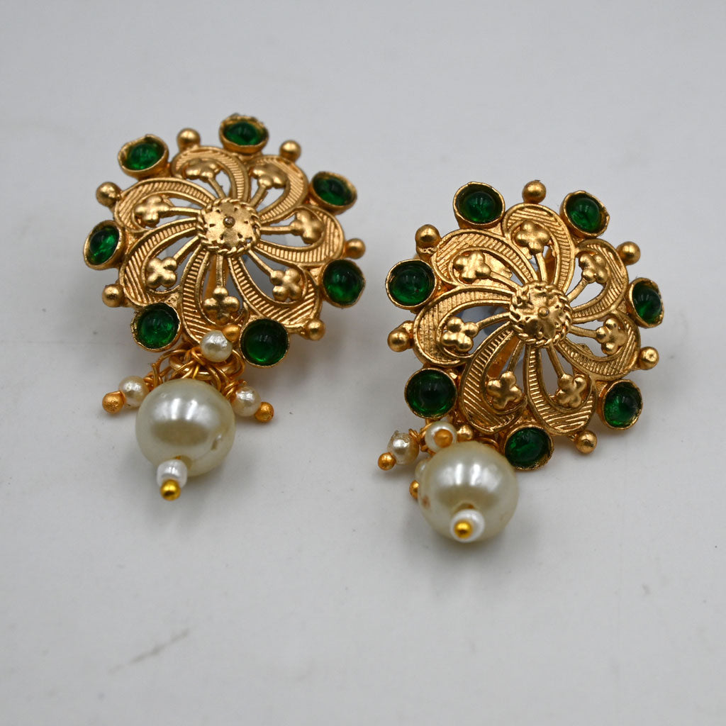 Outlet Stones Rajwadi Earrings