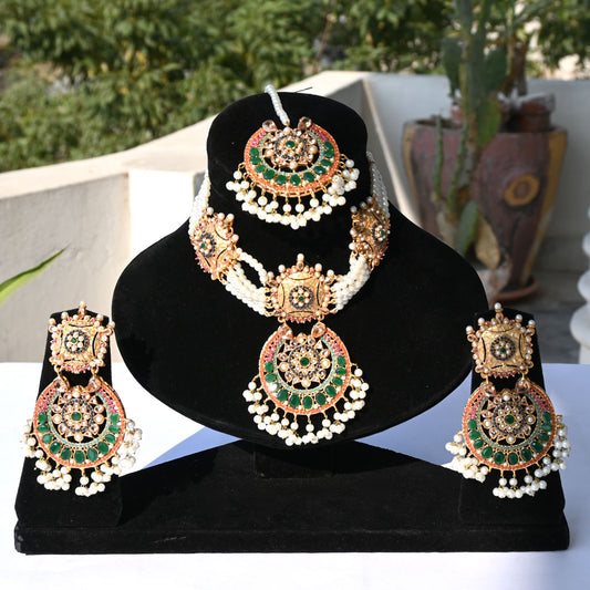 Delicacy And Sophistication Nauratan Necklaces