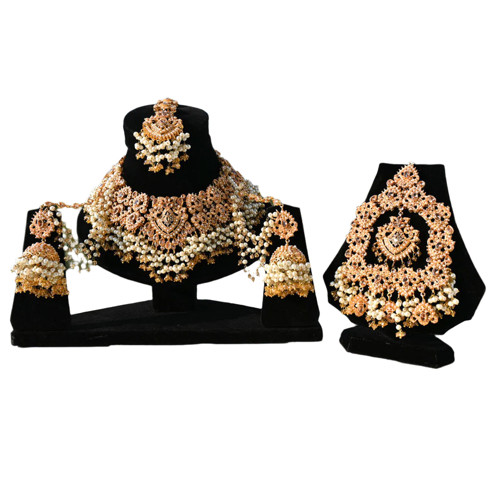 Nauratan Bridal Set With Jhumka Earrings