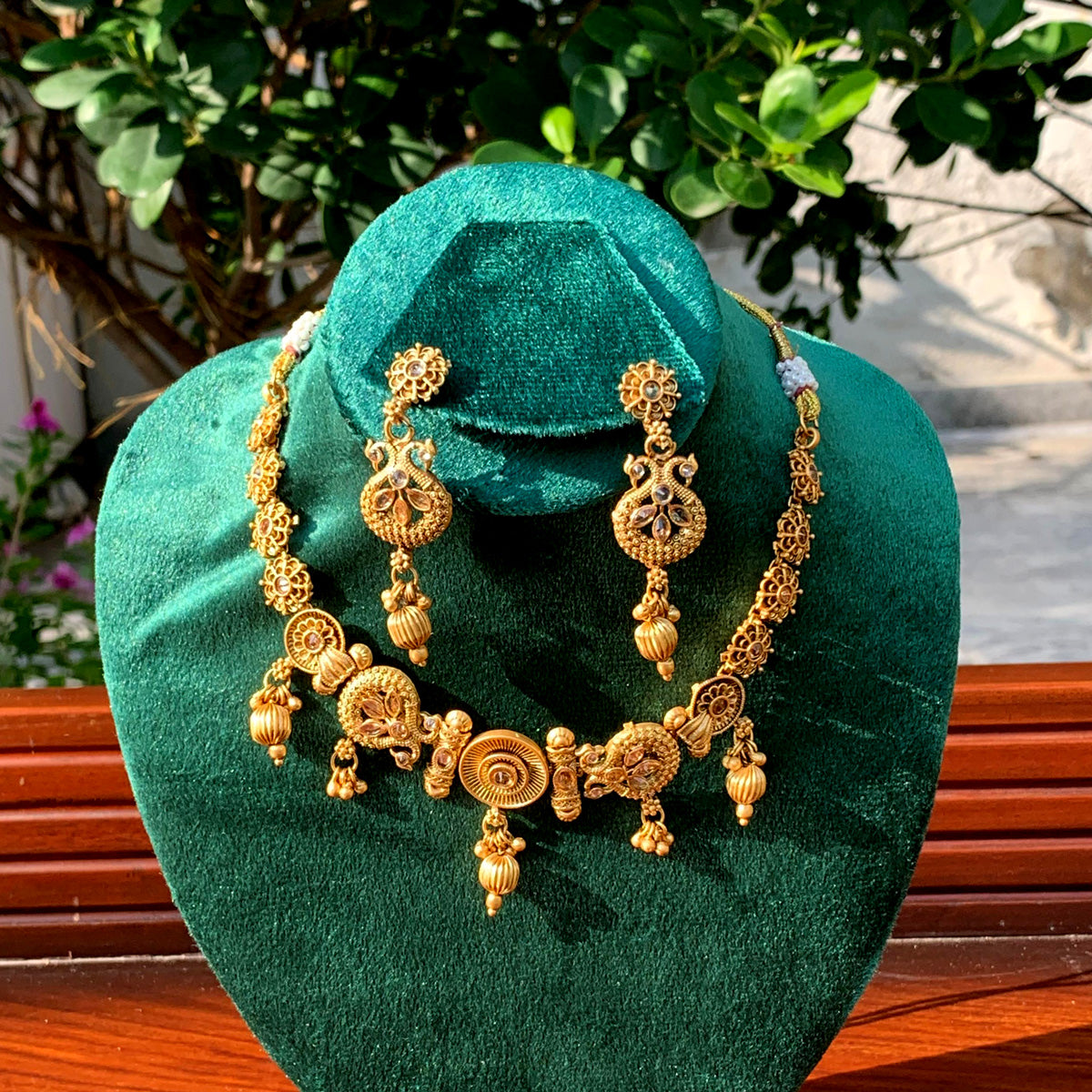 Emmeline Rajwadi Necklace & Earrings Set