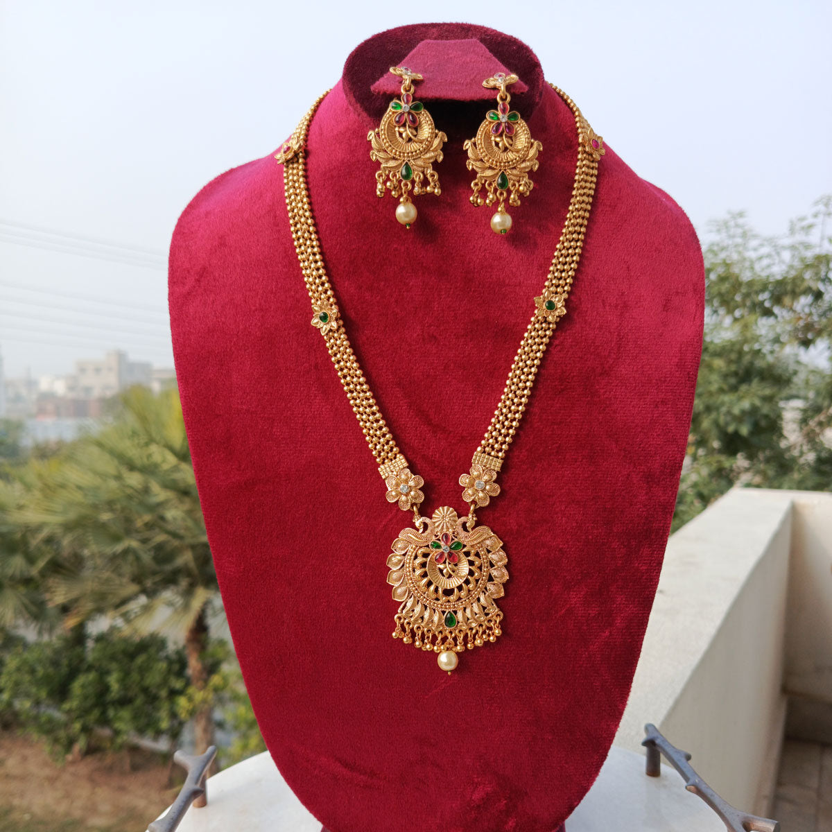 Exquisite Rajwadi Mala Set