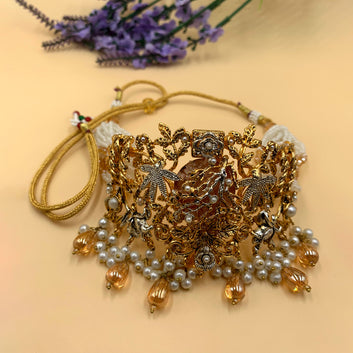 Agatha Crushed Stone Necklace & Earrings Set