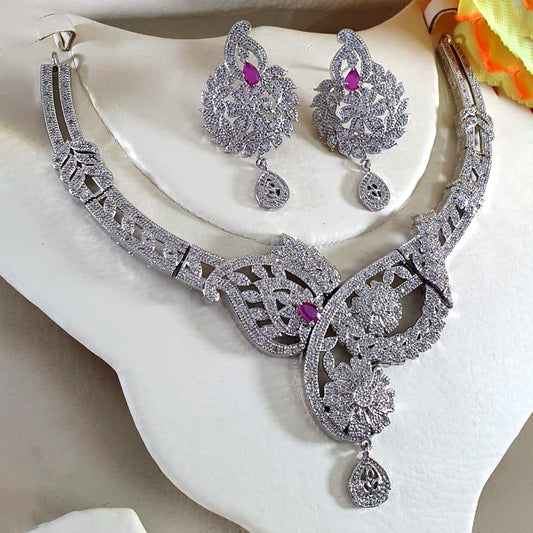 Trend Setter Silver Modern Necklace