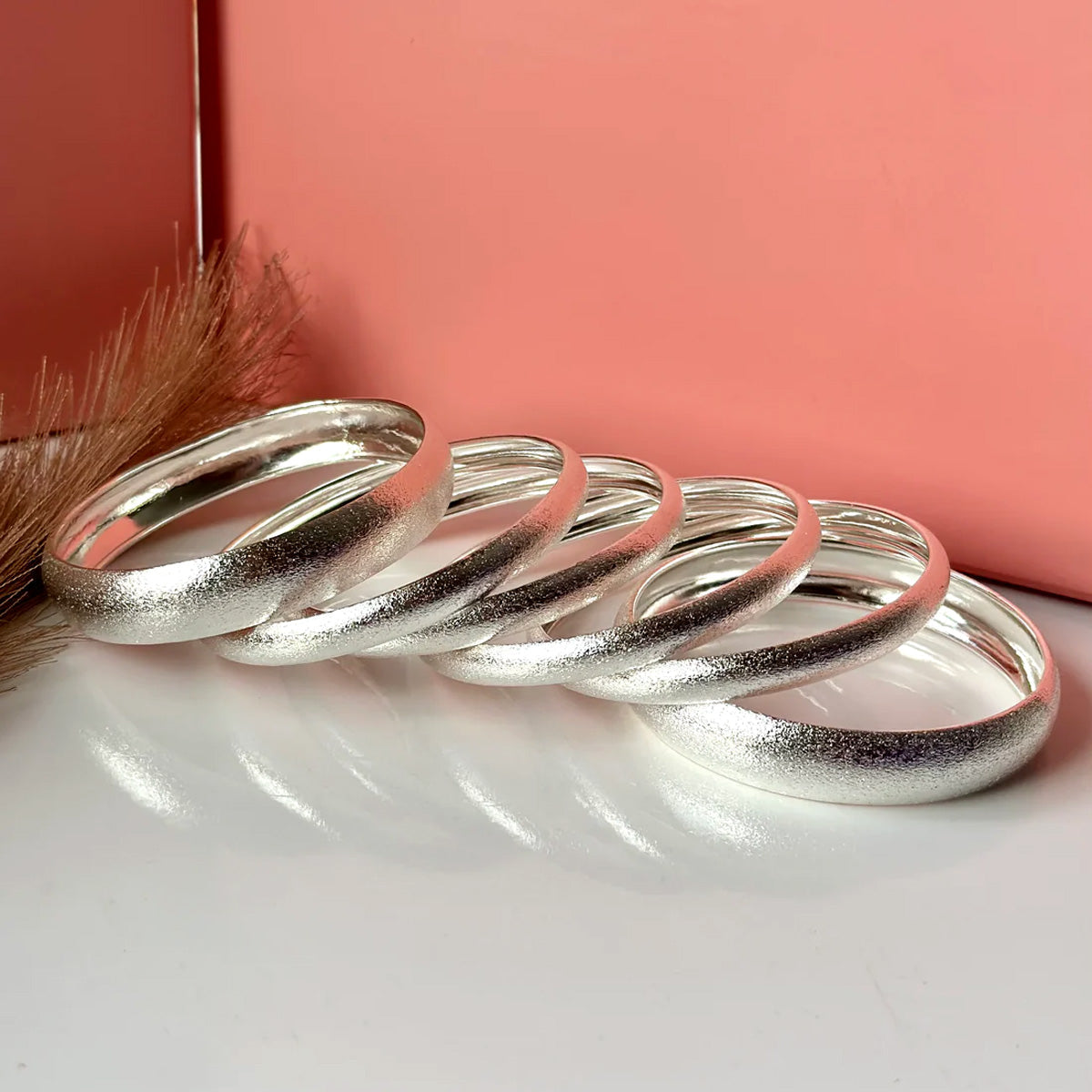 Hermine Silver Bangles