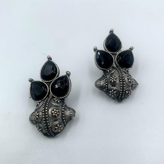Teejh Monalisa Stone Black Premium Oxidised Stud Earrings