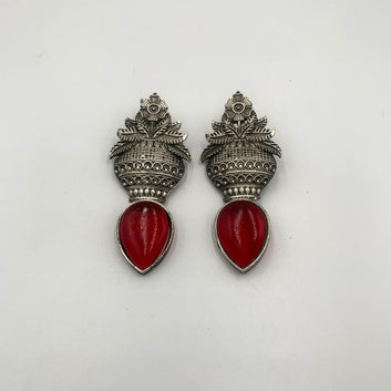 Guldasta Red Premium Oxidised Earrings