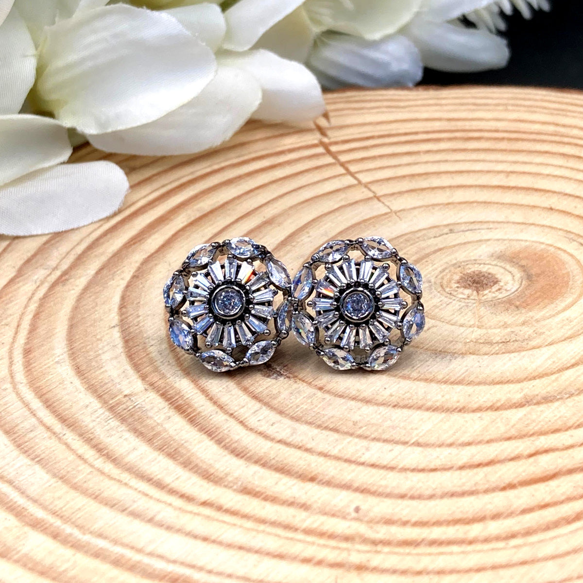 Round Zircon Earrings