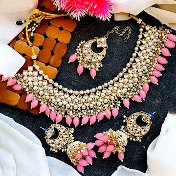 Kundan Pearl Necklace