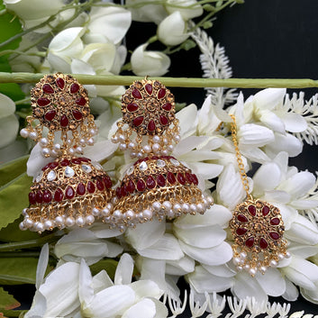 Kundan Jhumar Earrings With Teeka