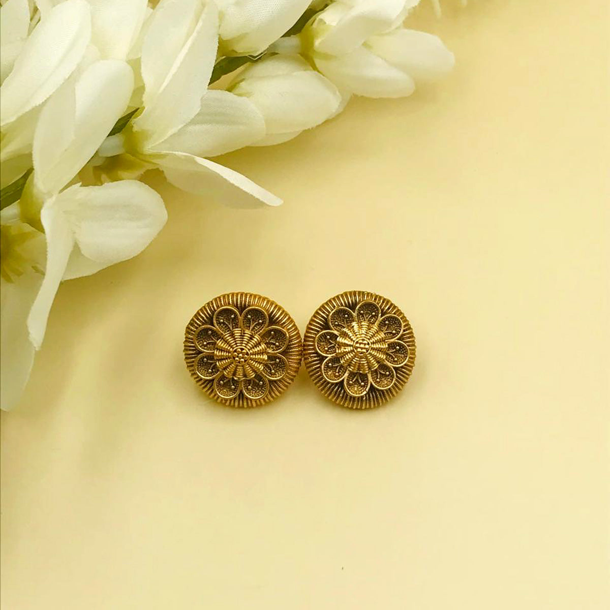 Layla Rajwadi Earrings