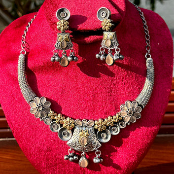 Zohraas Premium Oxidised Necklace