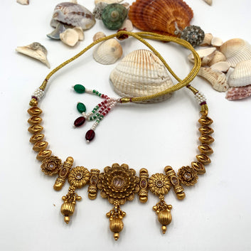 Adelheid Rajwadi Necklace & Earrings Set